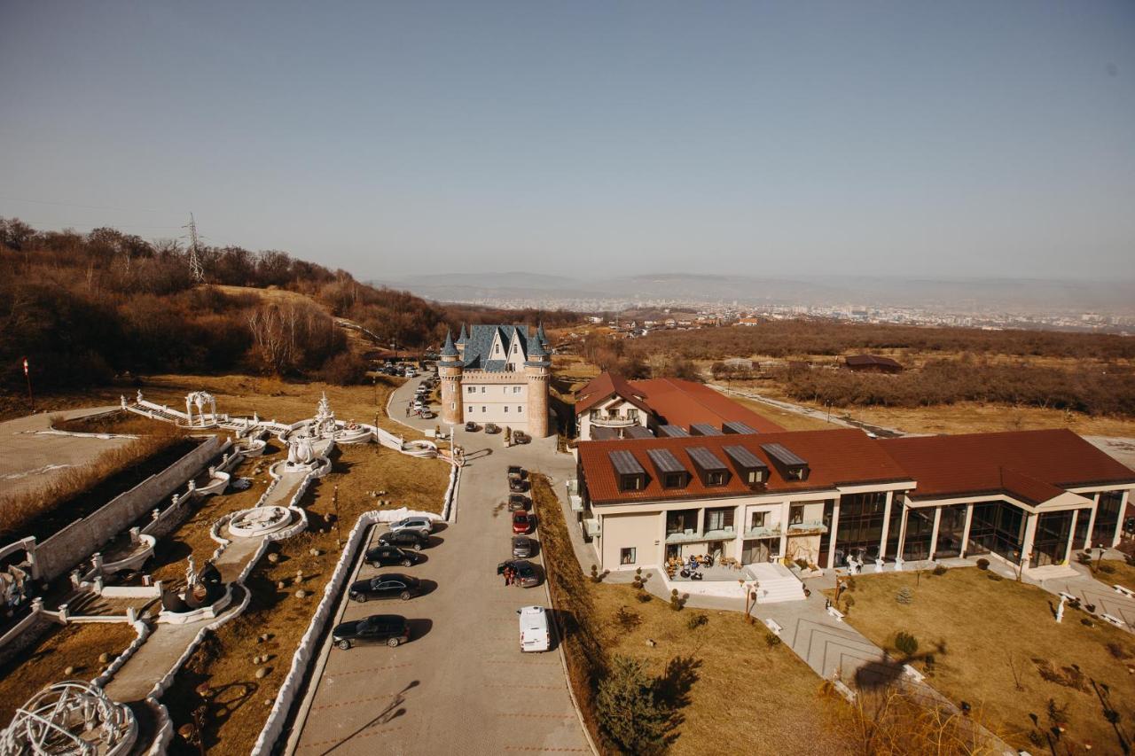 Wonderland Cluj Resort Feleacu エクステリア 写真
